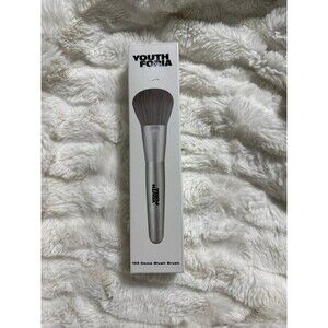 Youthforia Blush Brush